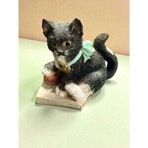 Vintage Enesco “Bengal” Kitten Figurine Priscilla Hillman 1997 Cat w/ Tuna Can